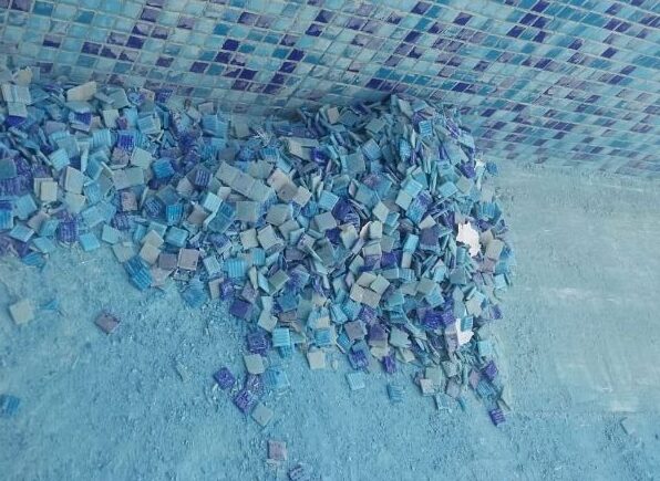 Lee más sobre el artículo Reemplazar mosaico veneciano por Chukum